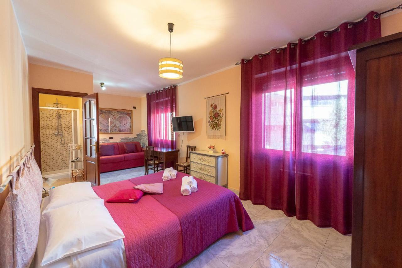 La Rosa - Elegant Rooms Σάσαρι Εξωτερικό φωτογραφία